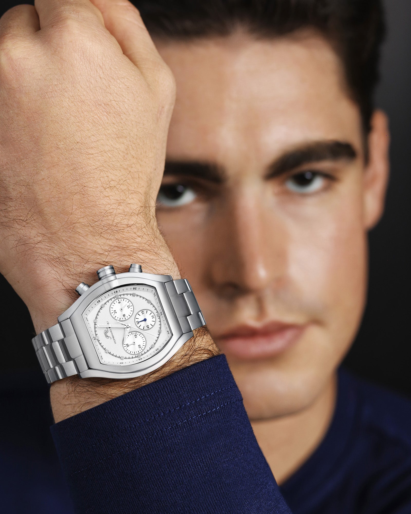 Roman Stainless Steel Silver Tone Men's Watch 1291AROS