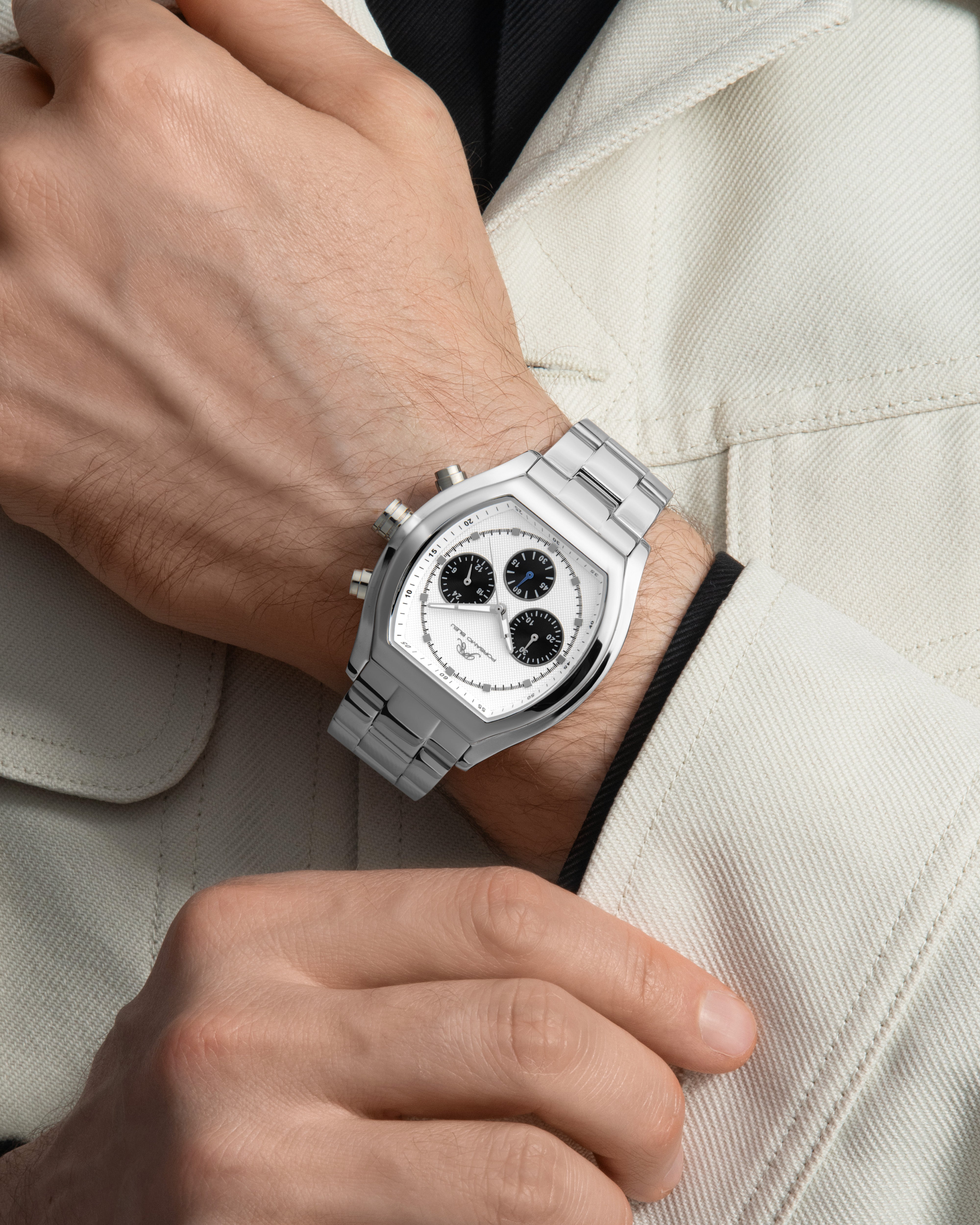 Roman Stainless Steel Silver Tone Men's Watch 1291BROS